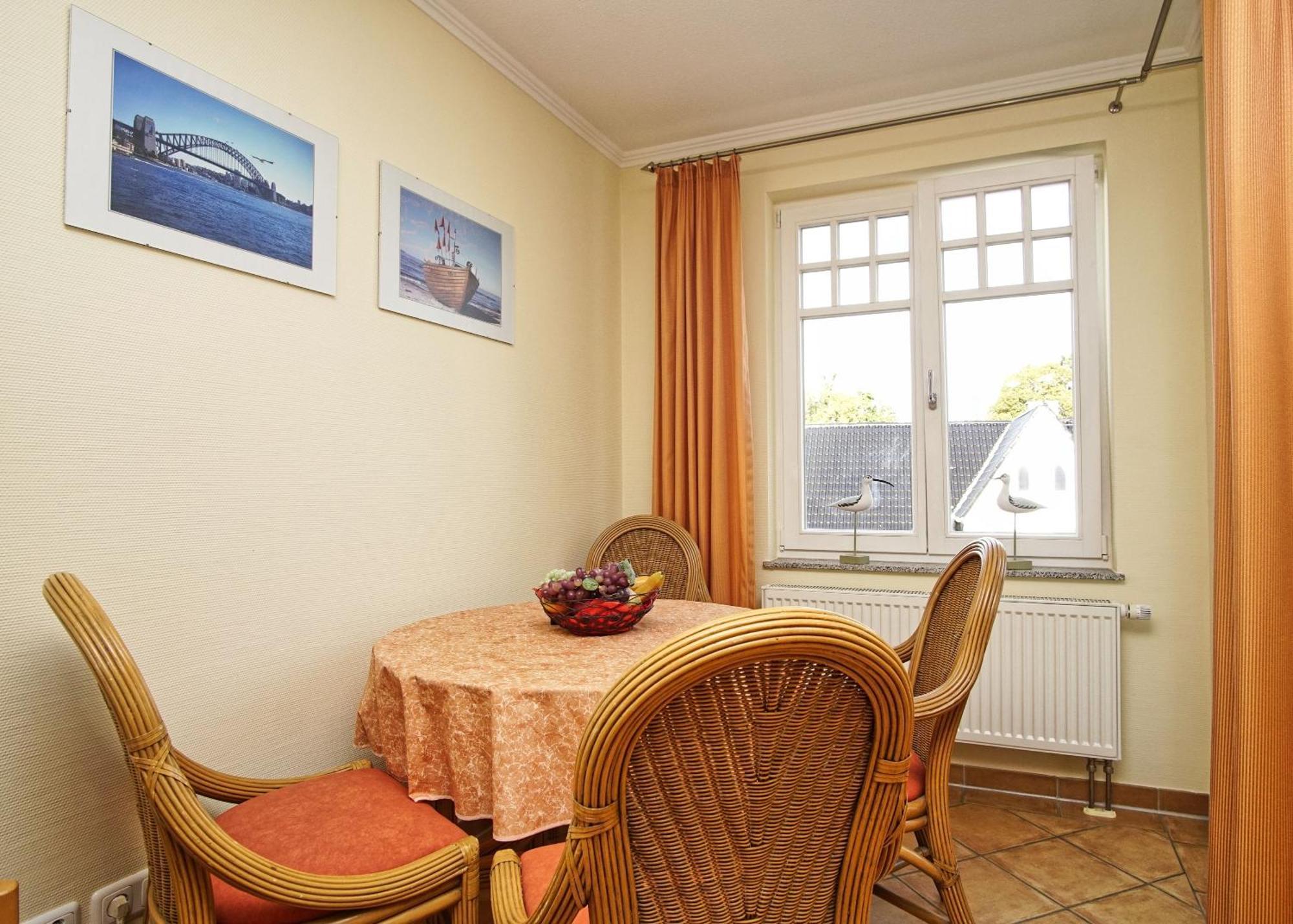 Villa Laetitia Fewo 16 - Strandnah, Balkon Binz Kültér fotó